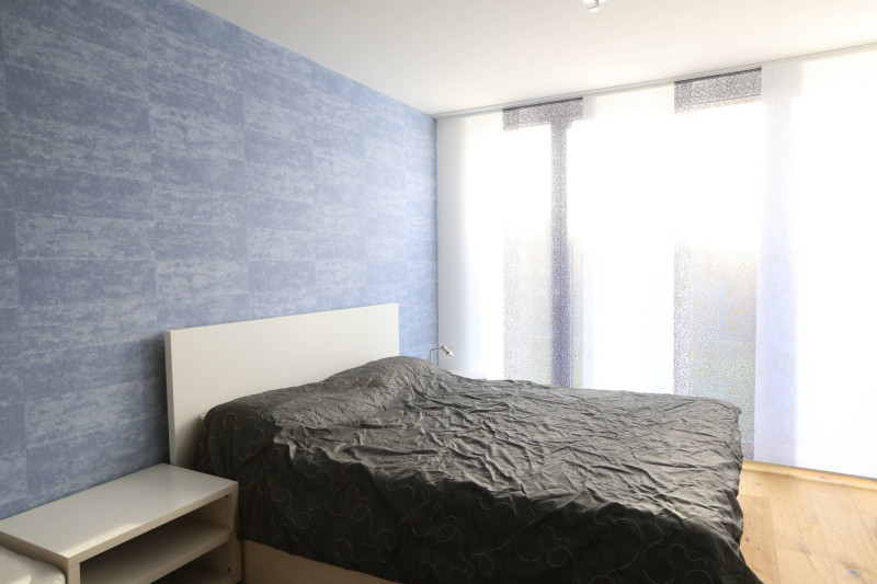 Schlafzimmer blau malerfirma renovierung.JPG